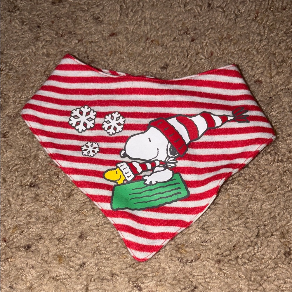 Peanuts Christmas Themed Red and White Striped Bib Size 12 months